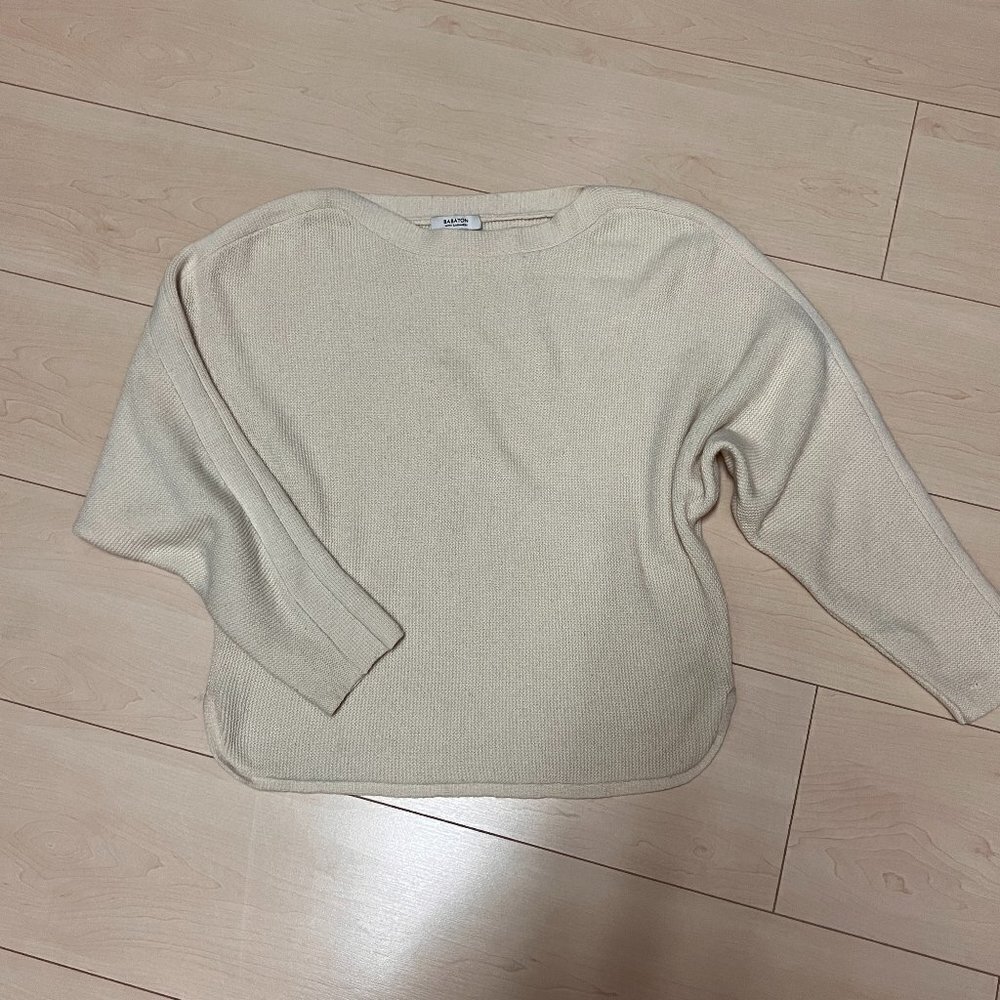 Babaton Aritzia Avery Cashmere Batwing Sweater Sz S Ivory